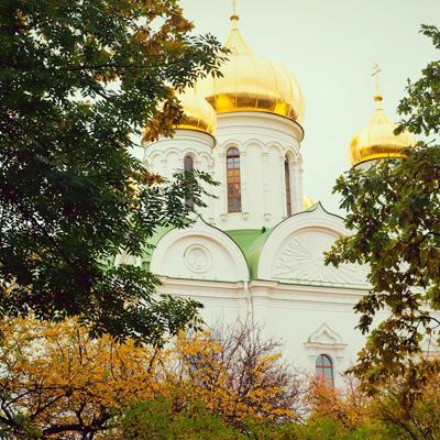 全国多地-俄罗斯圣彼得堡莫斯科8-9天跟团游