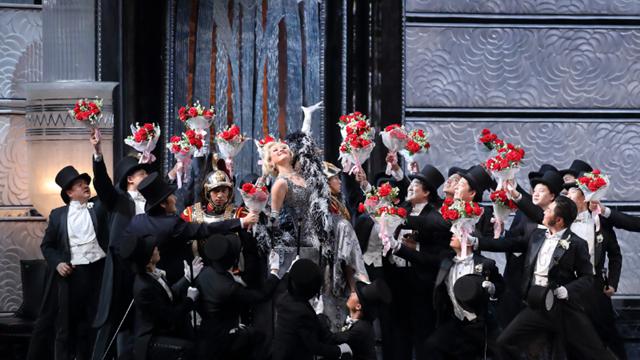 国家大剧院制作弗朗兹·雷哈尔轻歌剧《风流寡妇》 北京站