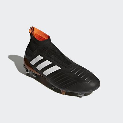 adidas 阿迪达斯 PREDATOR 18+ 男子足球鞋