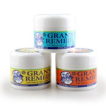 Gran's remedy 老奶奶 神奇除脚臭鞋臭粉 3*50g（原味+薄荷味+香味）