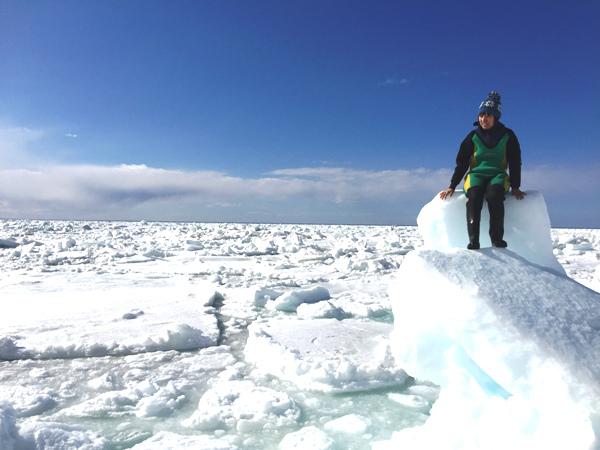 北海道知床半岛 鄂霍次克海面流冰漫步体验