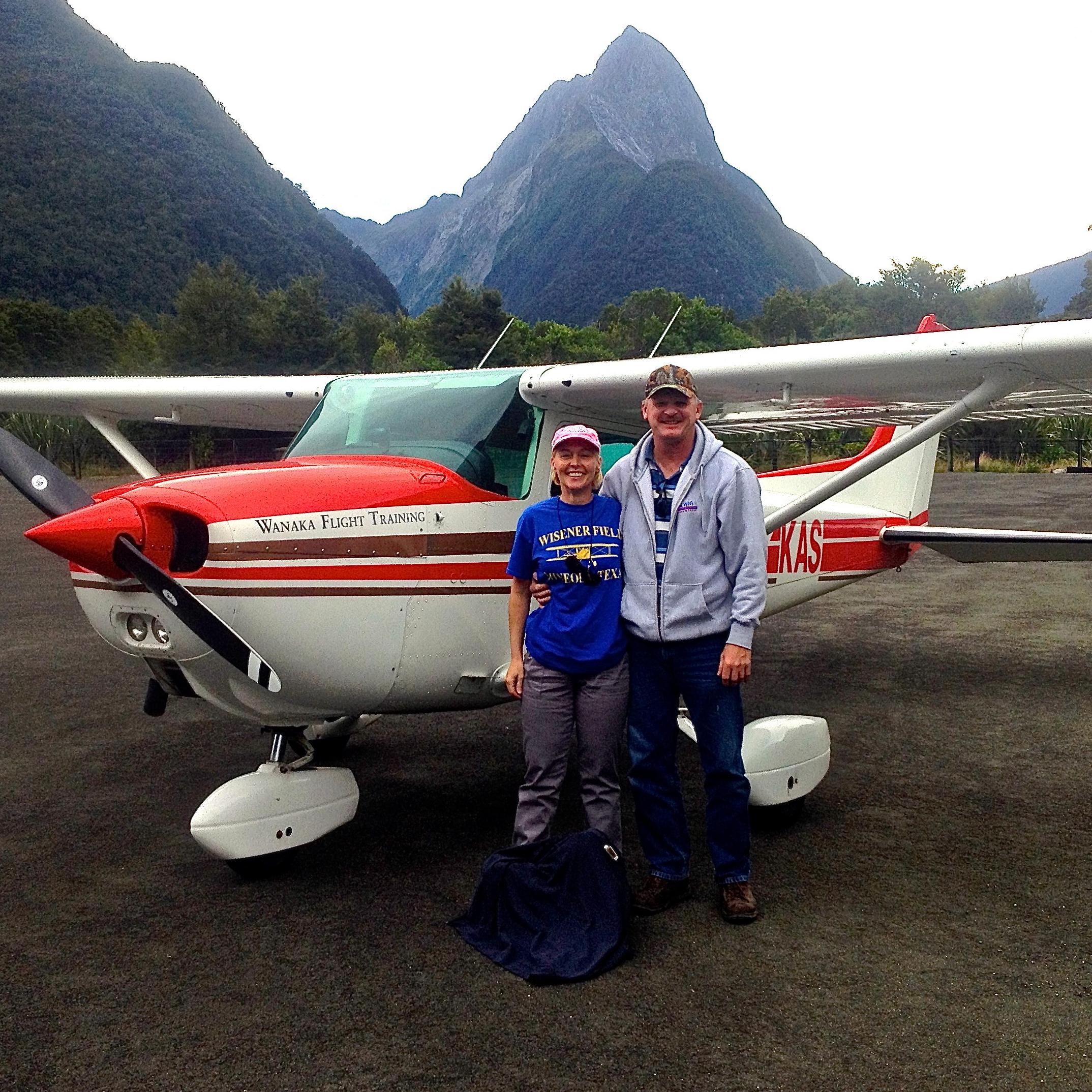 新西兰 皇后镇瓦纳卡 亲身开飞机体验（专业教练 免费携伴登机）