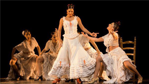 西班牙格拉纳达弗拉明戈舞蹈团舞剧《卡门》  北京站